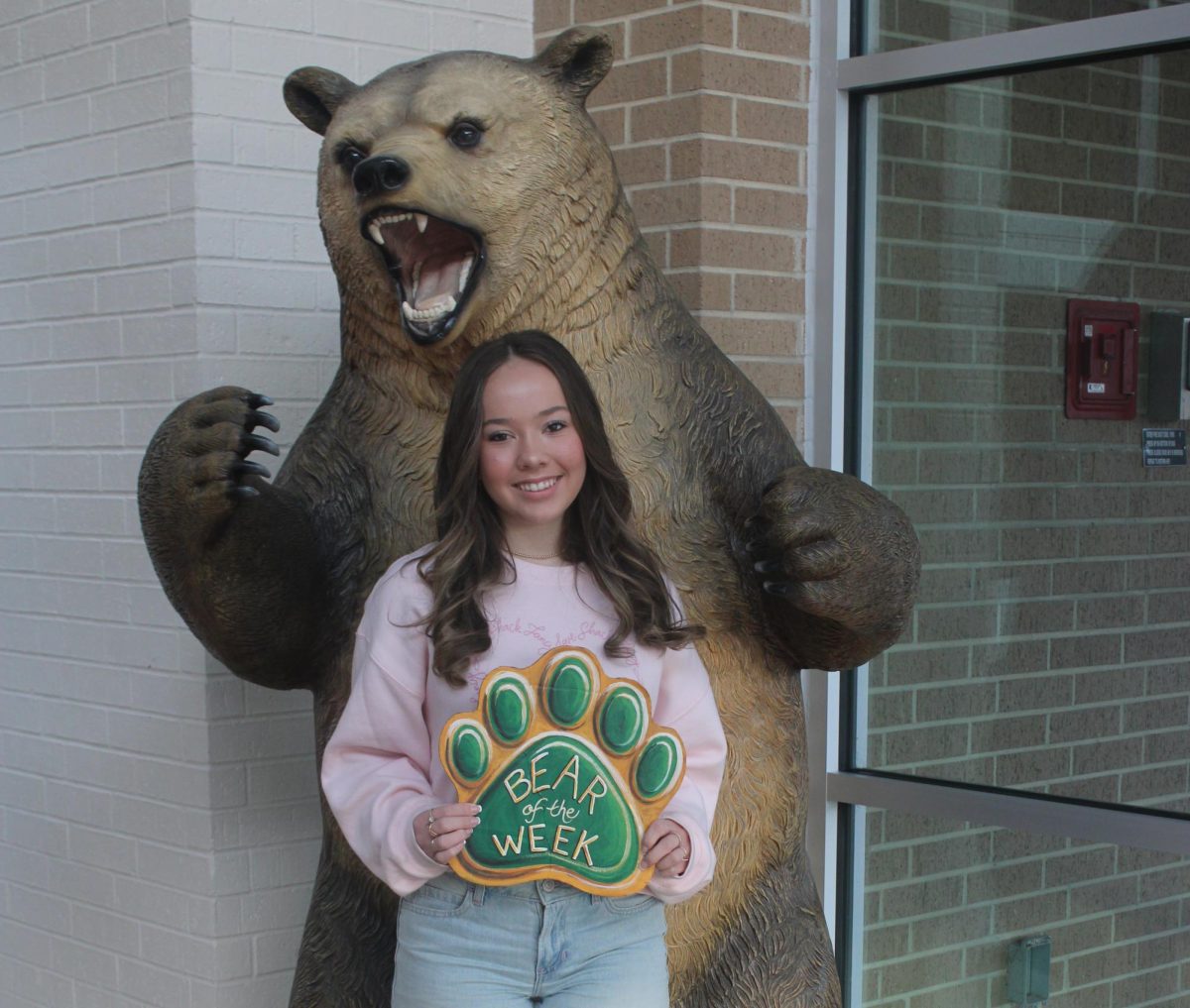 Junior Arden Robison was nominated for Bear of the Week by Jeannie Alexander, the school nurse and Interact sponsor. 